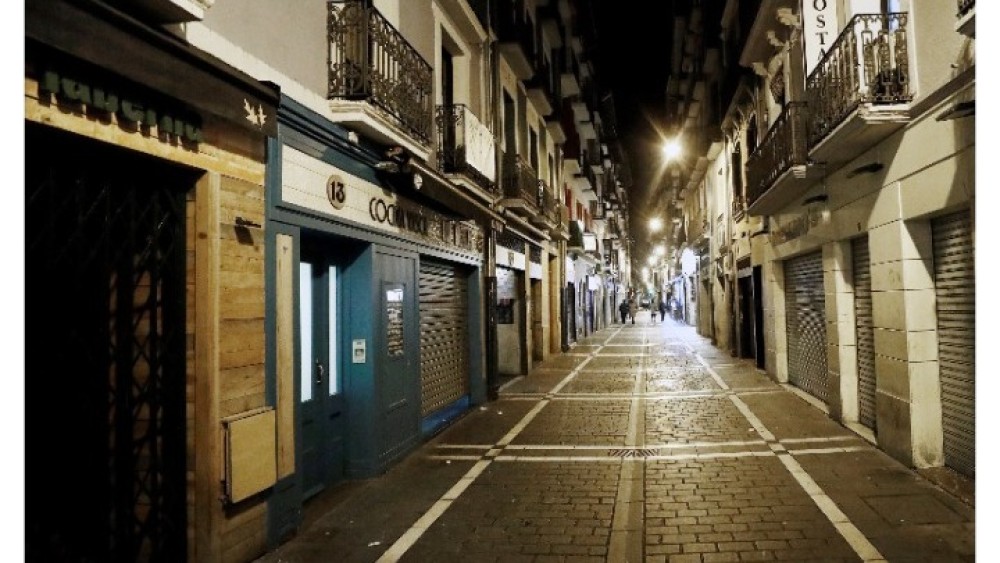 Ισπανία-Κορωνοϊός: Επανέρχεται η νυχτερινή απαγόρευση κυκλοφορίας σε 30 πόλεις