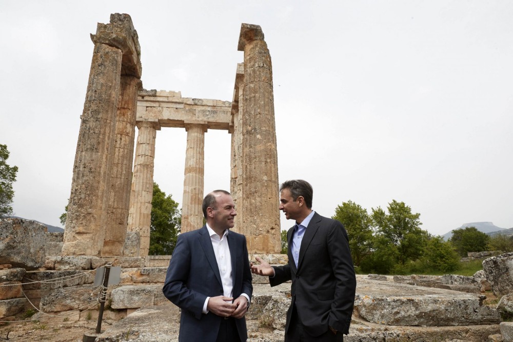 Manfred Weber: Ο Κυριάκος Μητσοτάκης επέστρεψε στην Ελλάδα τη δύναμή της