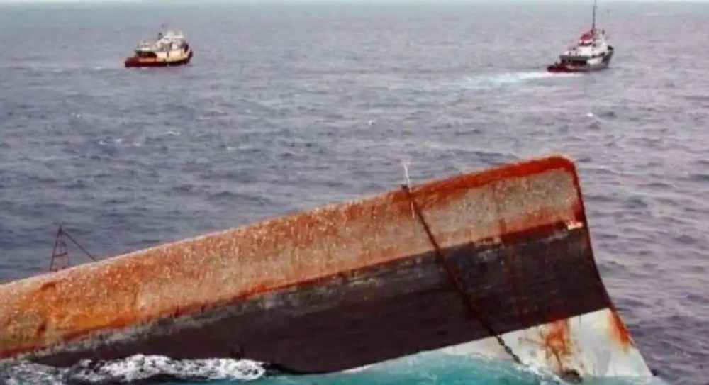 Λιβερία: Τουλάχιστον 15 αγνοούμενοι σε ναυάγιο