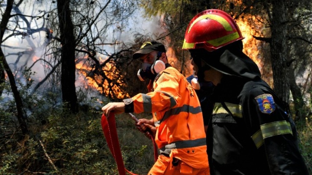 Σάμος: Πυρκαγιά σε δασική έκταση στην περιοχή Βουρλιώτες
