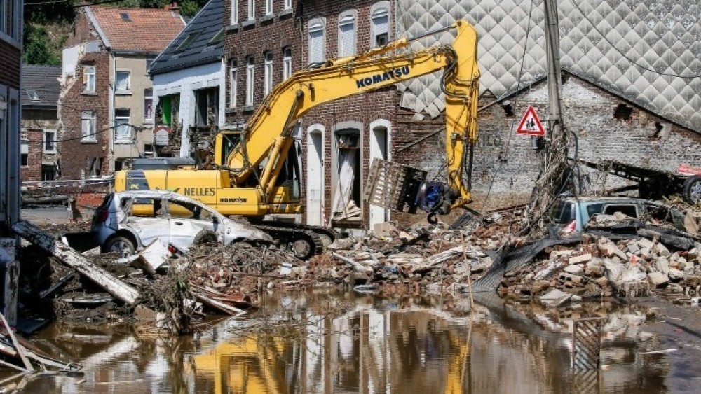Η εικόνα στο Βέλγιο μετά τις πλημμύρες θυμίζει τους βομβαρδισμούς του Β’ ΠΠ
