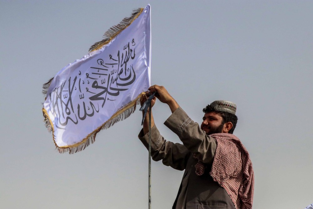 Ερολ Ούσερ: Η Αφγανή απειλή στην κεντρική Ασία