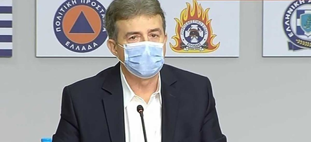 Χρυσοχοΐδης: Οριοθετήθηκε στο μεγαλύτερο μέρος της η φωτιά στα Βίλια – Οι συνθήκες είναι αντίξοες