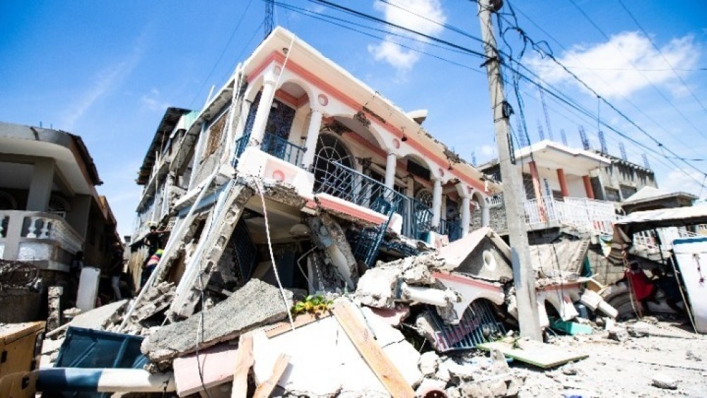 Θλιβερός απολογισμός στην Αϊτή: Τους 2.189 έφθασαν οι νεκροί από τον σεισμό