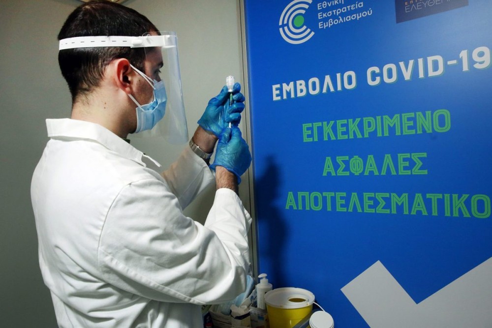 Βασιλακόπουλος: Συνεχίζω να δέχομαι απειλές-Ο εμβολιασμός και όχι τα rapid η λύση στην πανδημία