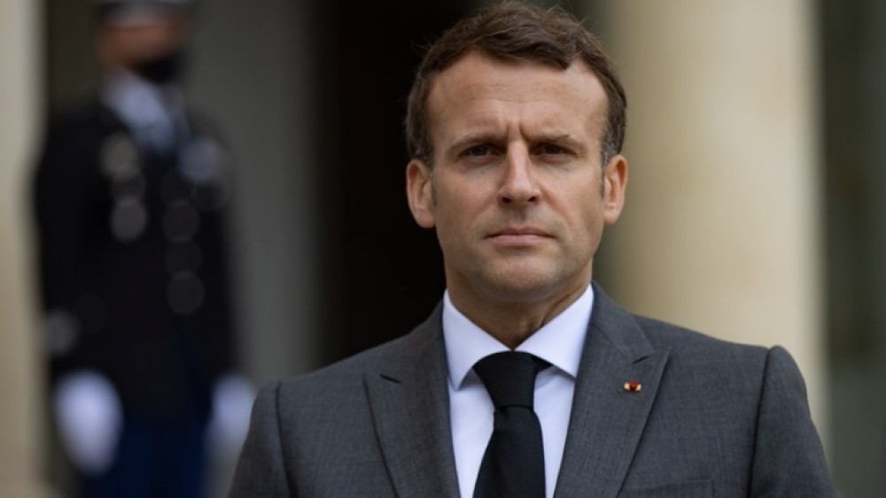 Μακρόν: Η Γαλλία θα παραμείνει στρατιωτικά στο Ιράκ, ό,τι κι αν αποφασίσουν οι ΗΠΑ