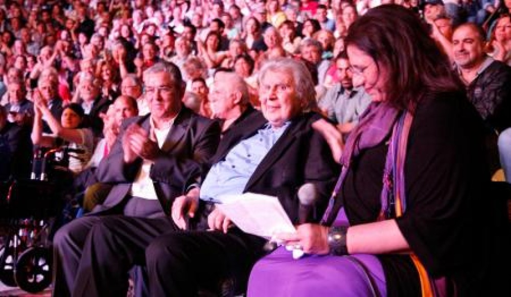 Η μοναδική εκδήλωση-συναυλία του ΚΚΕ προς τιμήν των 90 χρόνων του Μίκη Θεοδωράκη (VIDEO)