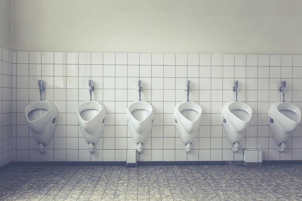 Μικρός ο κίνδυνος να κολλήσει κανείς κορωνοϊό σε δημόσια τουαλέτα