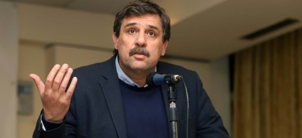 Νίκος Γ. Σακελλαρόπουλος: Ναι μεν αλλά ΣΥΡΙΖΑ για υποχρεωτικότητα