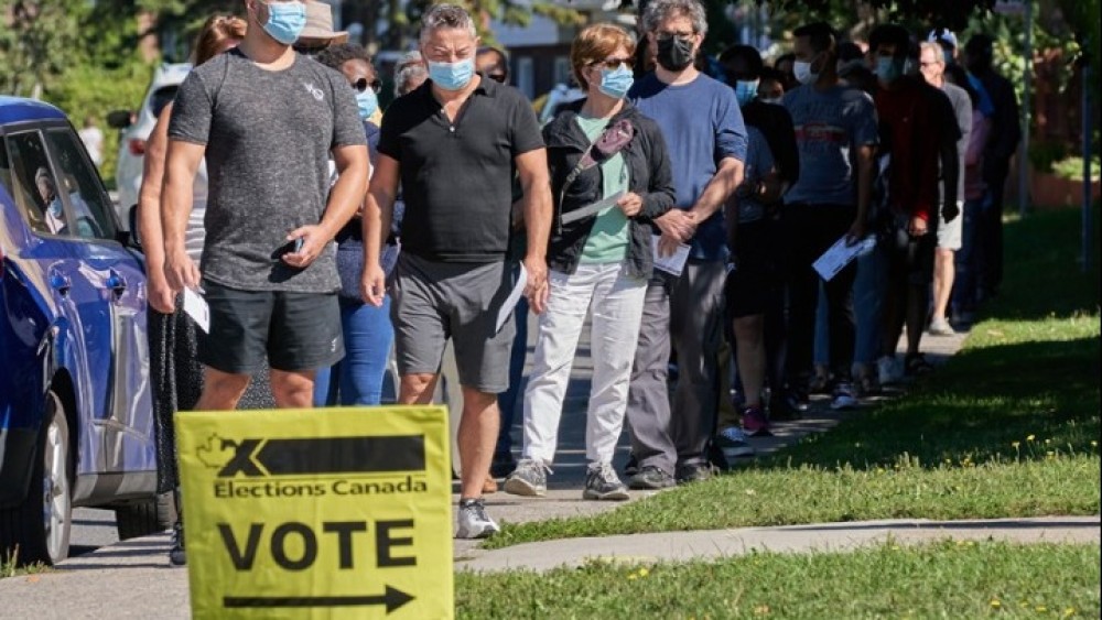 Βουλευτικές εκλογές στον Καναδά: Nίκη αλλά όχι πλειοψηφία για τους Φιλελεύθερους του Τριντό