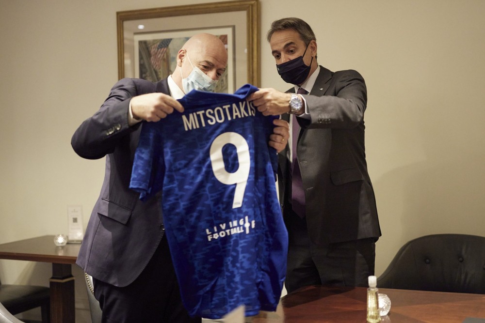 Συνάντηση Μητσοτάκη-Ινφαντίνο για το ελληνικό ποδόσφαιρο-Οι επαφές του πρωθυπουργού σήμερα στη Νέα Υόρκη