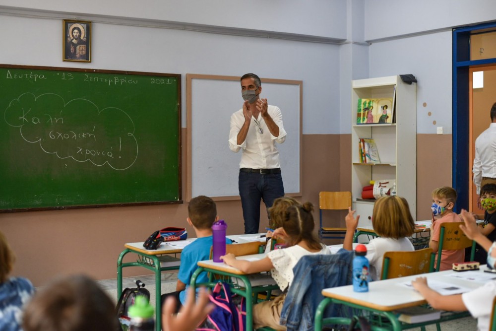 Μπακογιάννης: 1.300 παιδιά της προσχολικής ηλικίας θα κάνουν μάθημα στα νέα νηπιαγωγεία του Δ. Αθηναίων