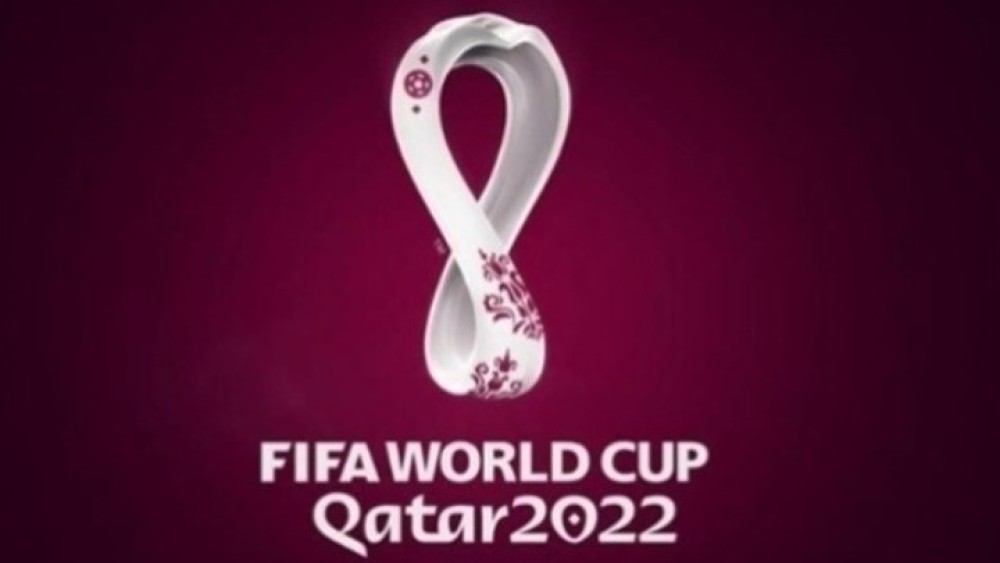 Η Ευρώπη παίζει μπάλα με το βλέμμα στο Κατάρ