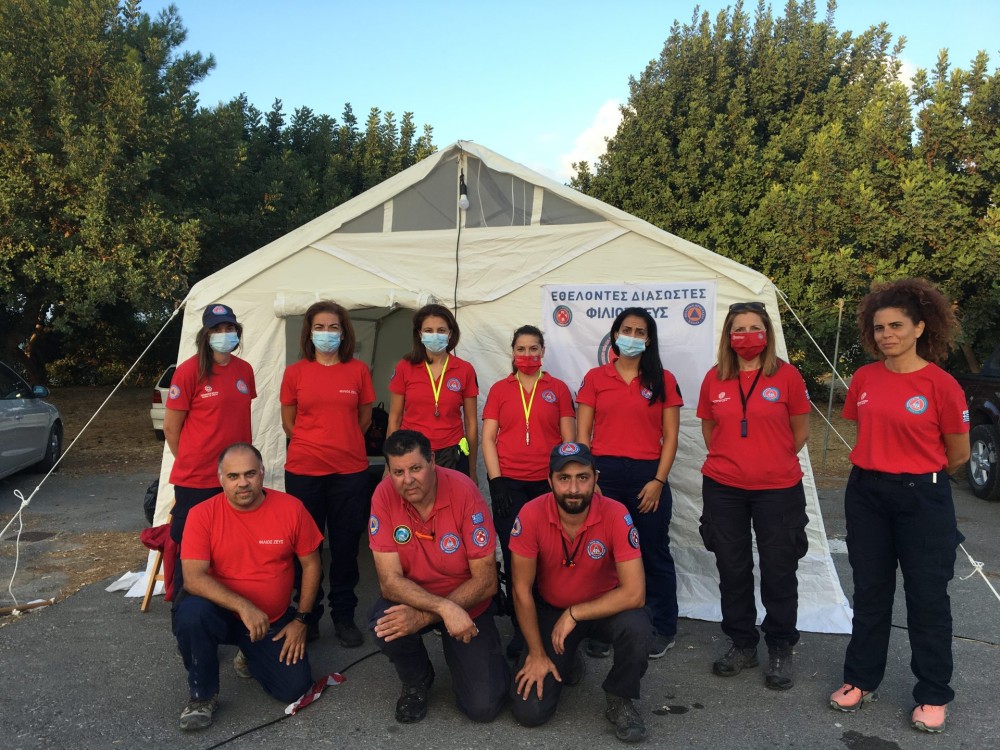 «Φίλιος Ζευς» &#8211; Ομάδα εθελοντών δίπλα στους σεισμόπληκτους
