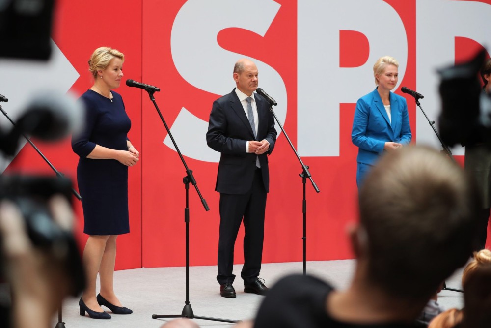 Γερμανία: Το FDP αποδέχθηκε την πρόσκληση των Πρασίνων για τριμερείς συνομιλίες με το SPD