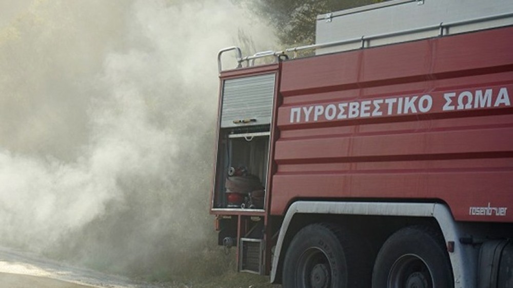Δήμος Αθηναίων:Θα αποζημιωθούν οι ιδιοκτήτες των 11 οχημάτων στα οποία προκλήθηκαν ζημιές από φωτιά σε απορριμματοφόρο