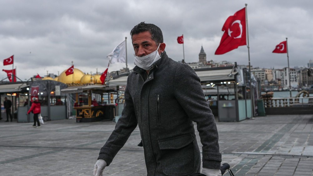 Τουρκία&#x2F;Κορωνοϊός: Ξεπέρασαν τους 70.000 οι θάνατοι