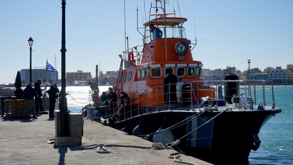 Tραγωδία στη Χίο: Τρία ανήλικα παιδιά και μια γυναίκα νεκροί σε ναυάγιο με μετανάστες