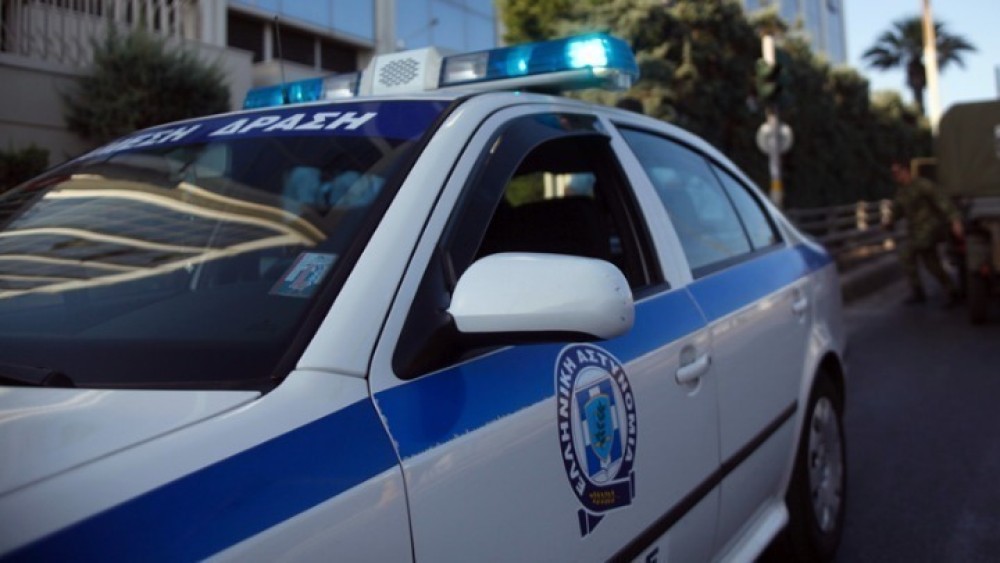 Συμπλοκή ανηλίκων στο Ελληνικό &#8211; Τραυματίστηκαν δύο, ενώ έχουν γίνει δύο προσαγωγές έως τώρα