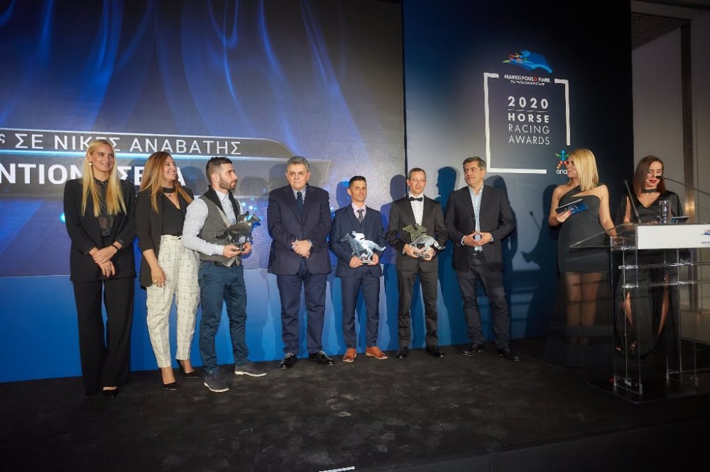 «Horse Racing Awards 2020»: Οι λαμπερές παρουσίες και τα highlights των βραβείων στο Markopoulo Park