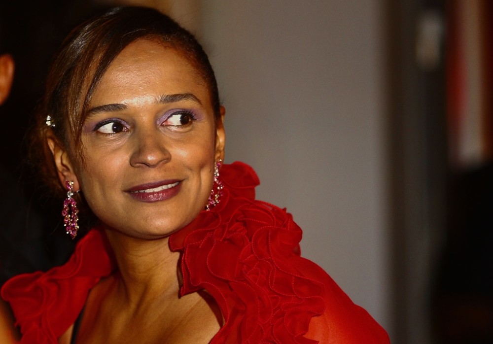 Η πλουσιότερη γυναίκα της Αφρικής βρήκε τον μπελά της από τα «Luanda Leaks»
