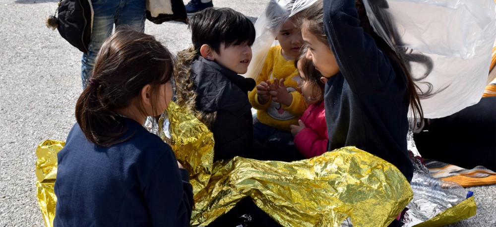 Μεταναστευτικό: Μετεγκατάσταση για 5.500 ασυνόδευτα παιδιά