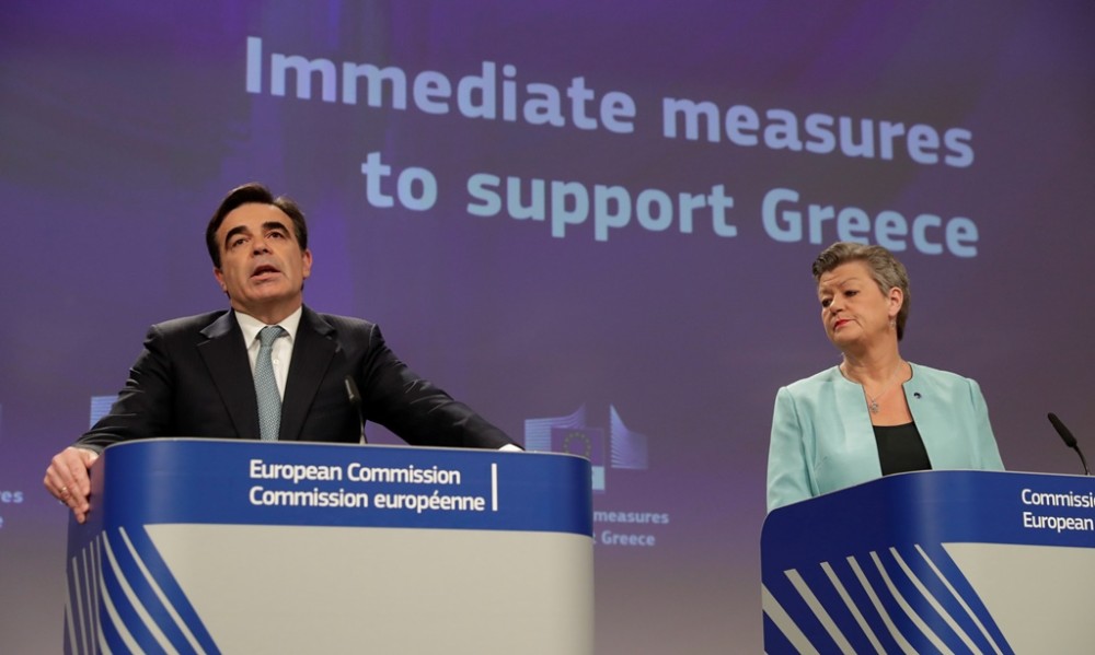 Κομισιόν: Η Ελλάδα αντιμετωπίζει μία «έκτακτη» κατάσταση
