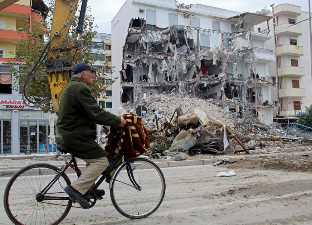 Ανθρωπιστική βοήθεια του ΕΕΑ στους σεισμόπληκτους της Αλβανίας