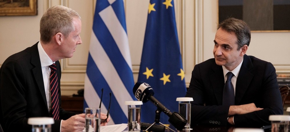 Συμφωνίες-ανάσα για την ελληνική οικονομία