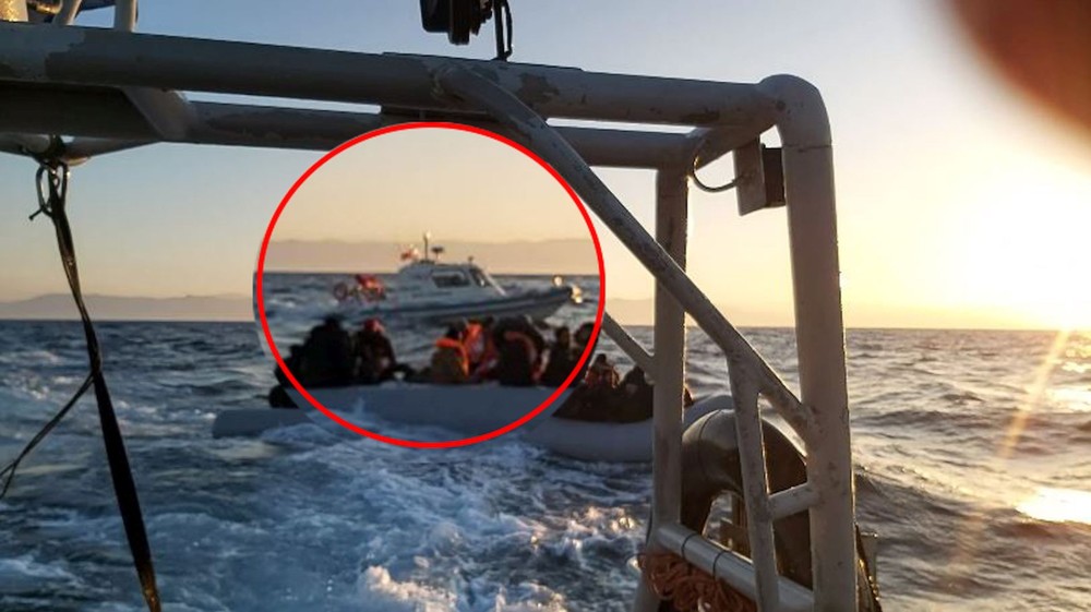 H απάτη του Ερντογάν: Τουρκικές ακταιωροί συνοδεύουν βάρκες με μετανάστες (vid,pics)