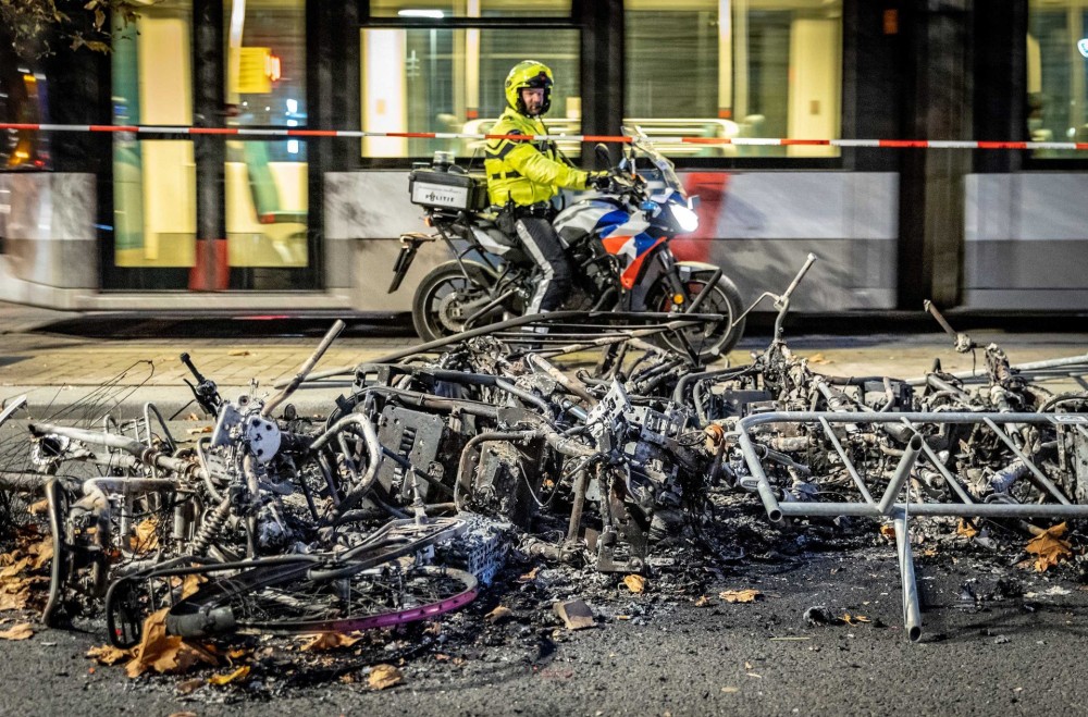 Ολλανδία: Ματαιώθηκε η διαδήλωση στο Άμστερνταμ μετά τις ταραχές στο Ρότερνταμ