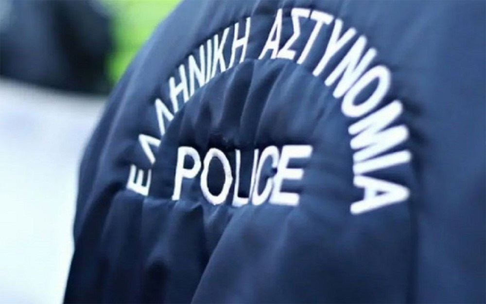 Eπίθεση με μολότοφ στο Αστυνομικό Τμήμα Ακροπόλεως