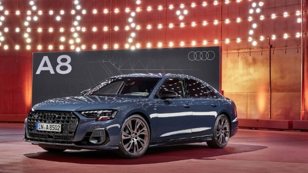 Αισθητική και τεχνολογική ανανέωση για το νέο Audi A8