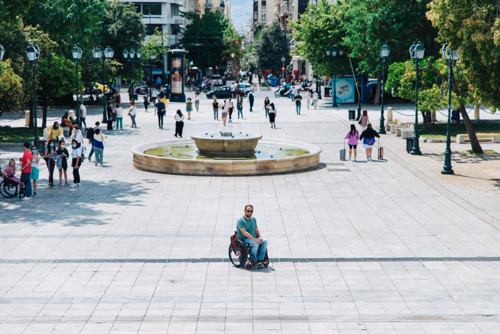 Πολιτιστικές και τουριστικές διαδρομές στην Αθήνα για άτομα με αναπηρία