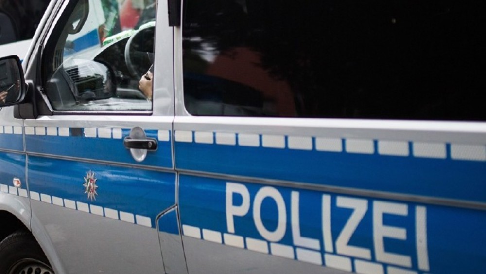 Γερμανία: Αστυνομική επιχείρηση στη Σαξονία-Απειλές αντιεμβολιαστών κατά του πρωθυπουργού