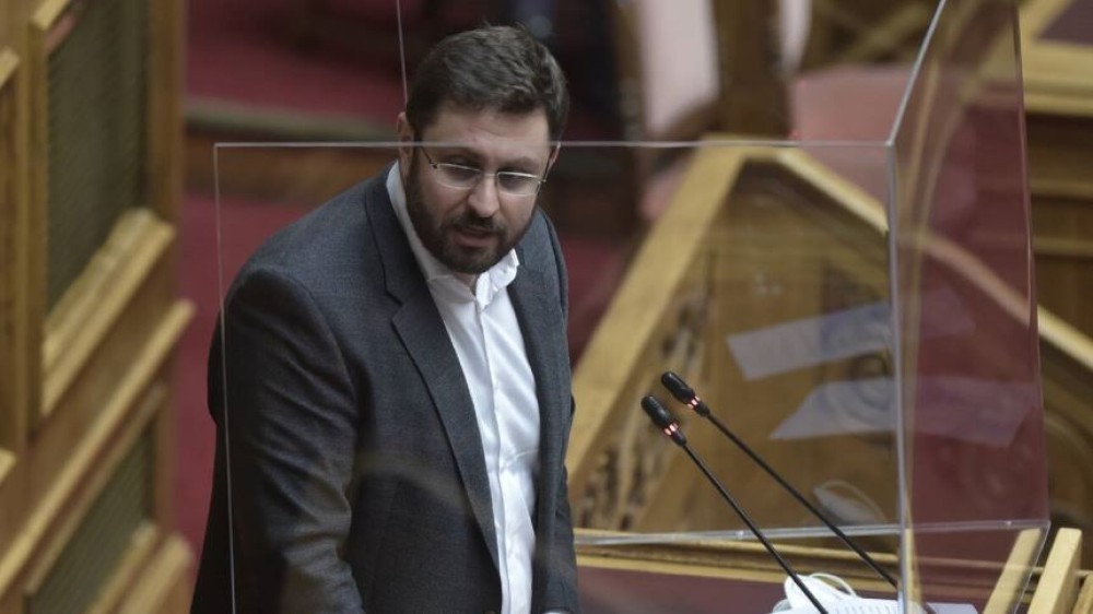 Ζαχαριάδης: Ωρύεται για την τηλεργασία στο Δημόσιο που δεν ψήφισε