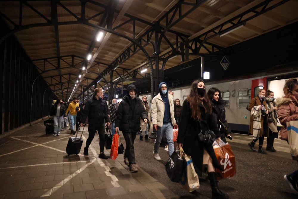 Στο Βέλγιο «δραπετεύουν» οι Ολλανδοί για να ξεφύγουν από το lockdown
