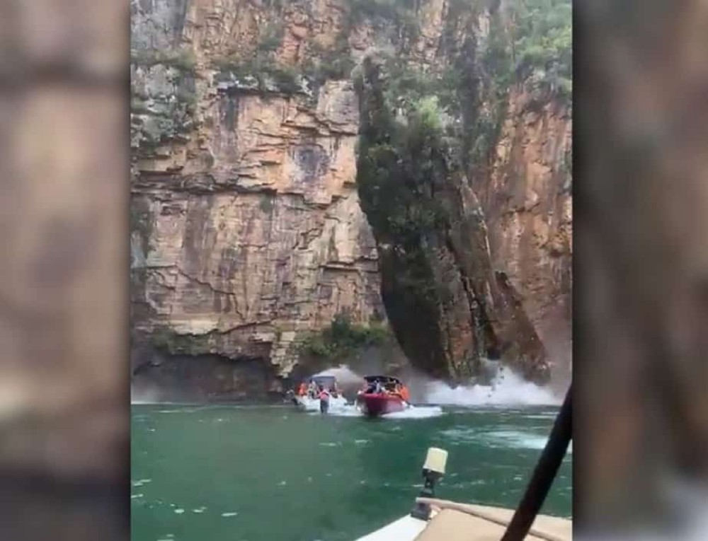 Βραζιλία: Τους δέκα έφτασαν οι νεκροί από την πτώση πελώριου βράχου σε τουριστικά σκάφη (vid)