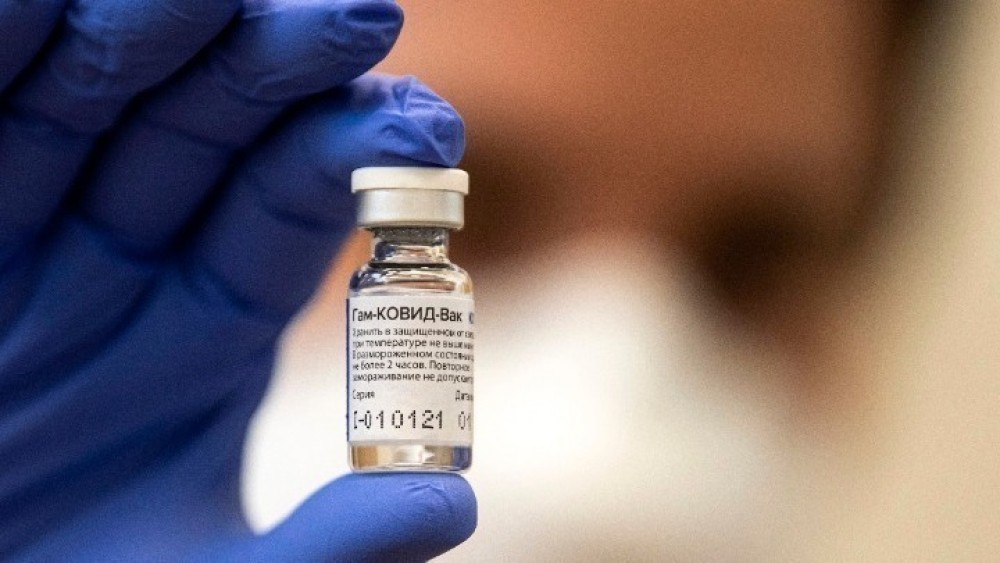 Ρωσία: Στο εμπόριο σε 3-4 μήνες το ρινικό εμβόλιο κατά του κορωνοϊού