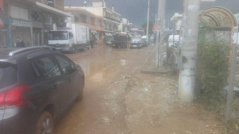 Διακόπηκε η δίκη για τις φονικές πλημμύρες στη Μάνδρα-Δεν απολογήθηκε η Δούρου