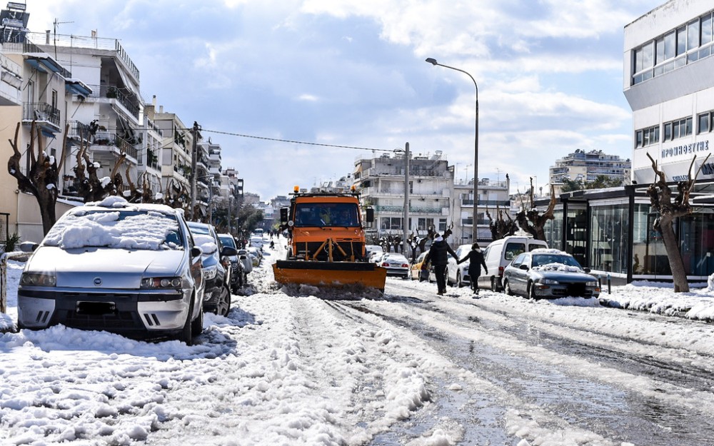 Από το 2008 είχε να πέσει τόσο χιόνι στην Αθήνα σε μια ημέρα