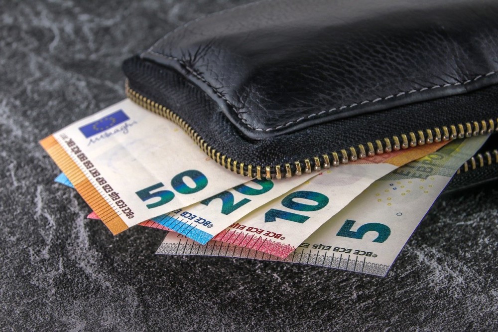 Φθηνά δάνεια με βεβαιώσεις από τον κρατικό «Τειρεσία»