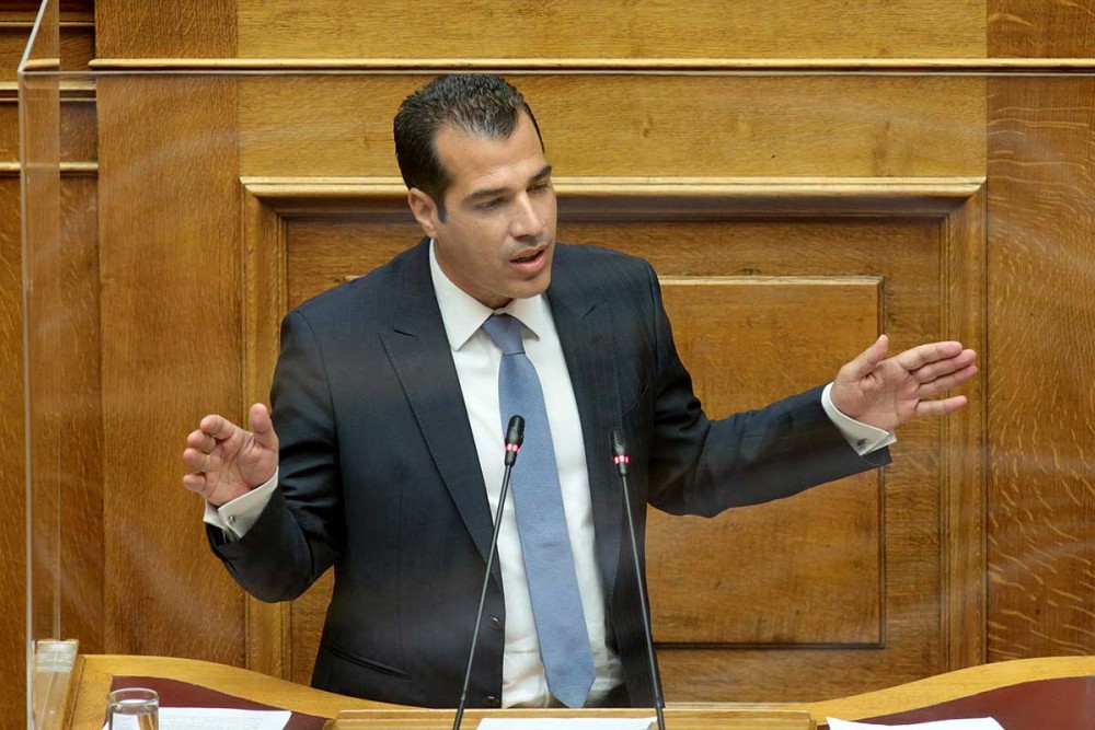Σκευωρία Novartis- Βαρύ κατηγορώ Πλεύρη σε ΣΥΡΙΖΑ: Θέλετε να αναλάβετε ρόλο εισαγγελέα;