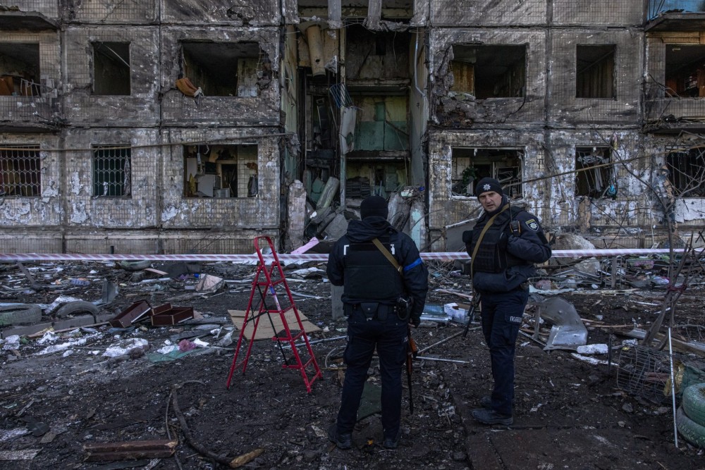 Εισβολή στην Ουκρανία: Κήρυξη γενικού αντιαεροπορικού συναγερμού-Απαγόρευση κυκλοφορίας για 36 ώρες στο Κίεβο
