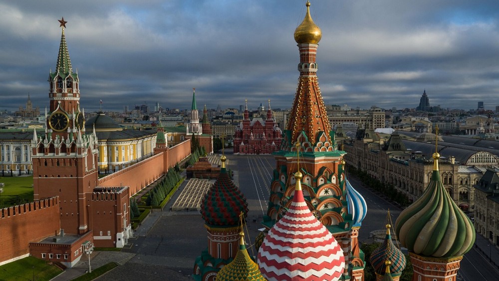 Κρεμλίνο: Ευερέθιστος και ξεχασιάρης ο Μπάιντεν
