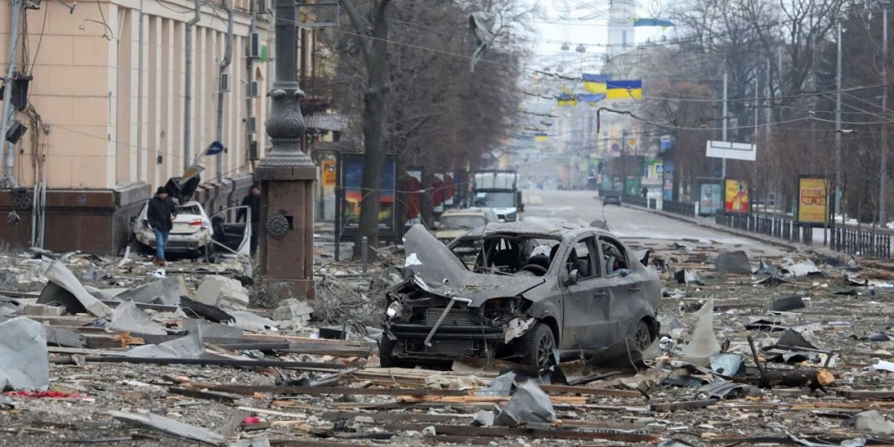 Εισβολή στην Ουκρανία: Βόμβες διασποράς κοντά στο κέντρο του Κιέβου-7 νεκροί στο Μακάριβ