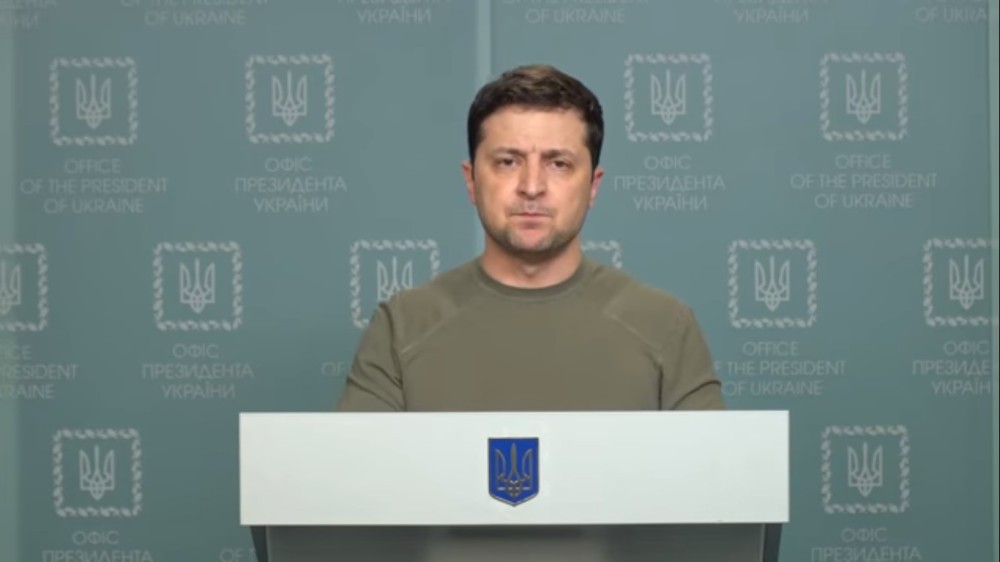 Ο Ζελένσκι καλεί τους Ουκρανούς να παραδοθούν &#8211; Προπαγάνδα με fake βίντεο
