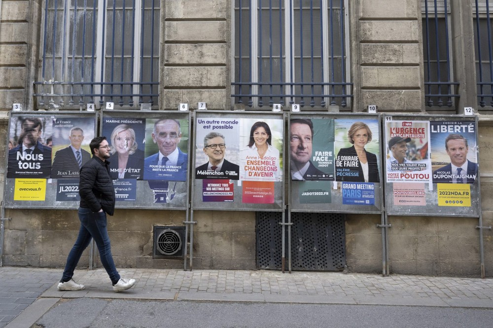 Γαλλία &#8211; Προεδρικές εκλογές 2022: Τι πρέπει να γνωρίζετε για τους έντεκα αντιπάλους του Μακρόν