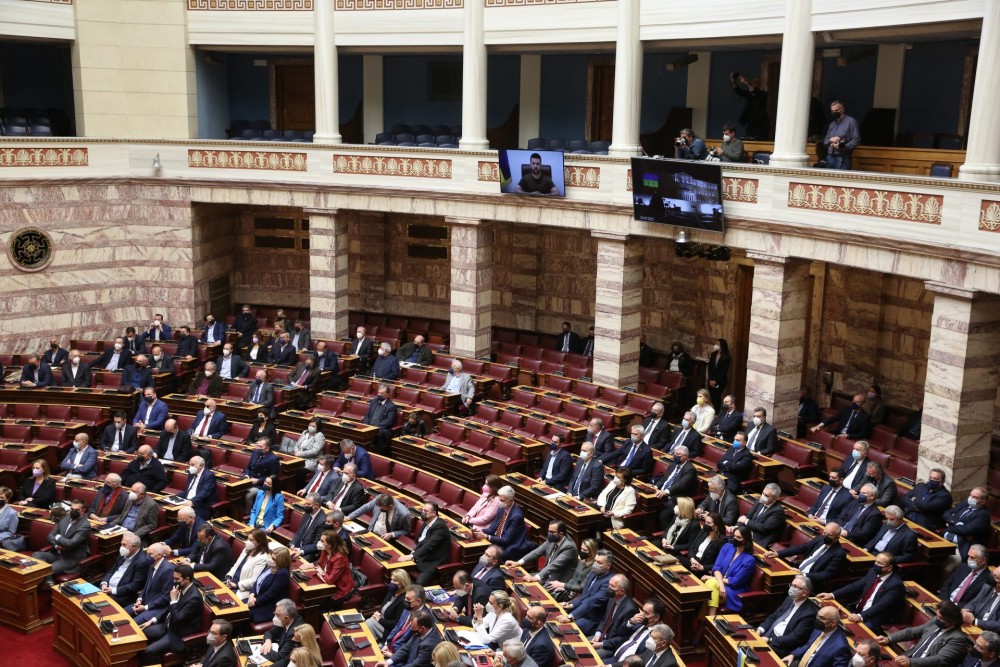 Βουλή: Ψηφίστηκε ο Συμπληρωματικός Προϋπολογισμός ύψους 2,6 δισ. ευρώ