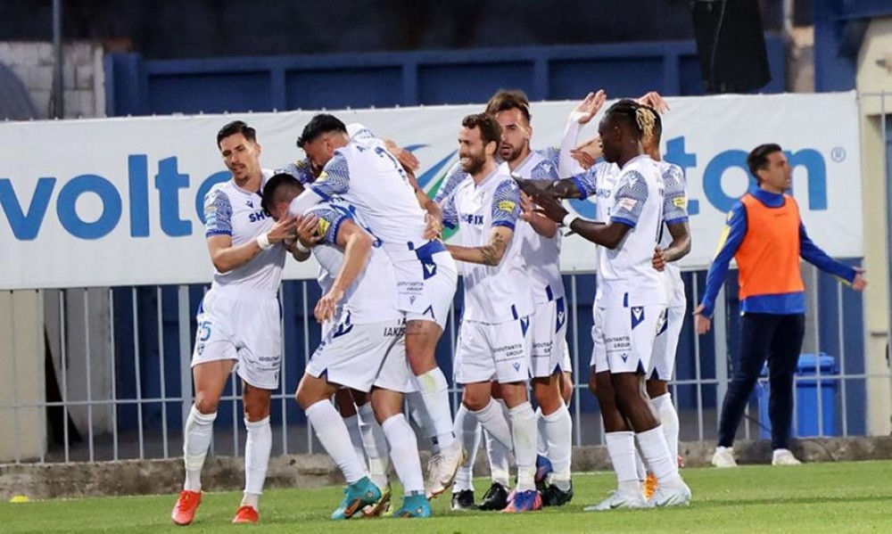 Super League 1, play outs: Στην Τρίπολη «σφιχταγκάλιασε» παραμονή ο Ιωνικός